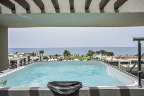 Executive Suite med balkon/terrasse, privat pool og havudsigt