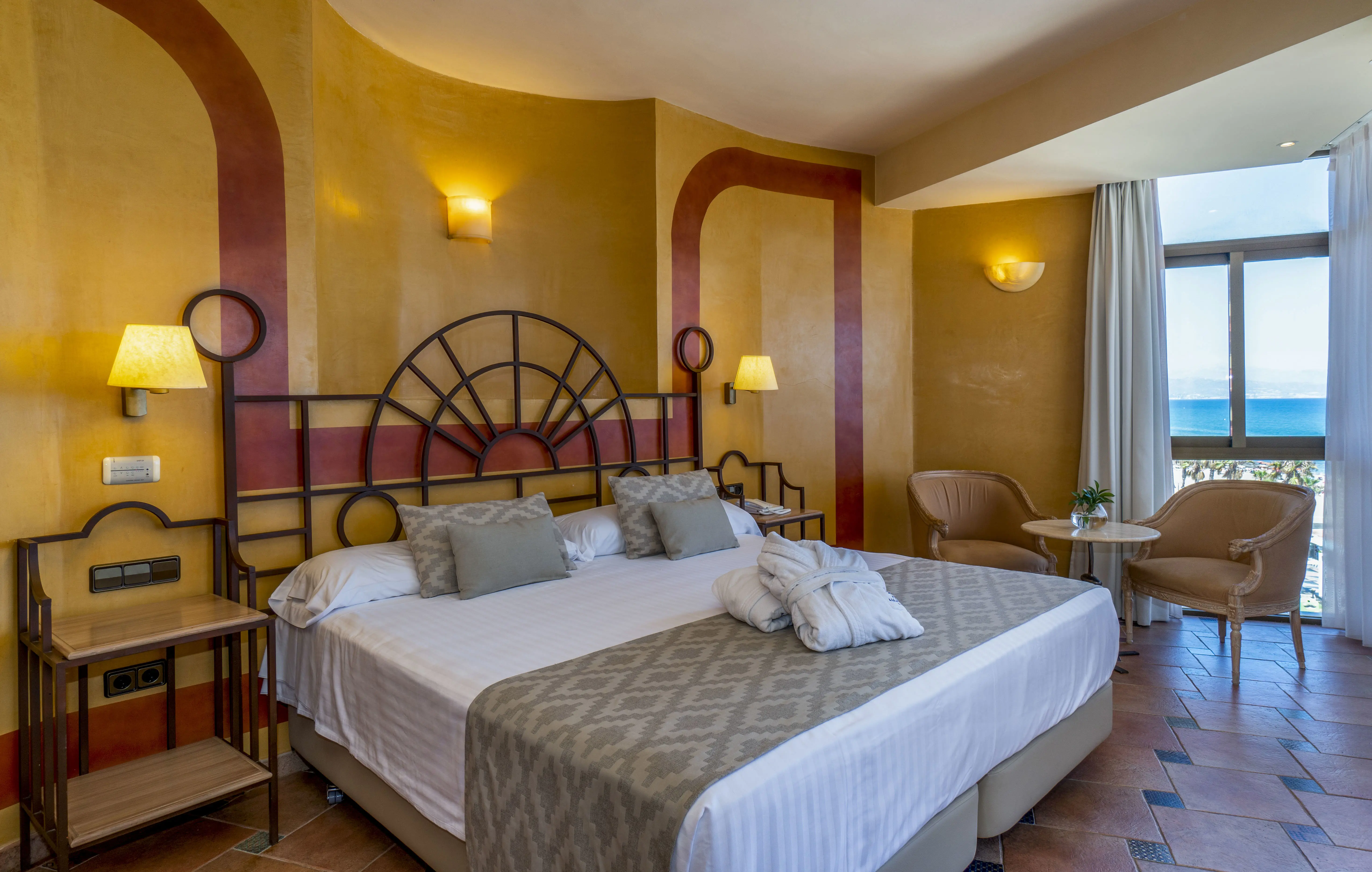 Junior suite med balkon/terrasse og havudsigt