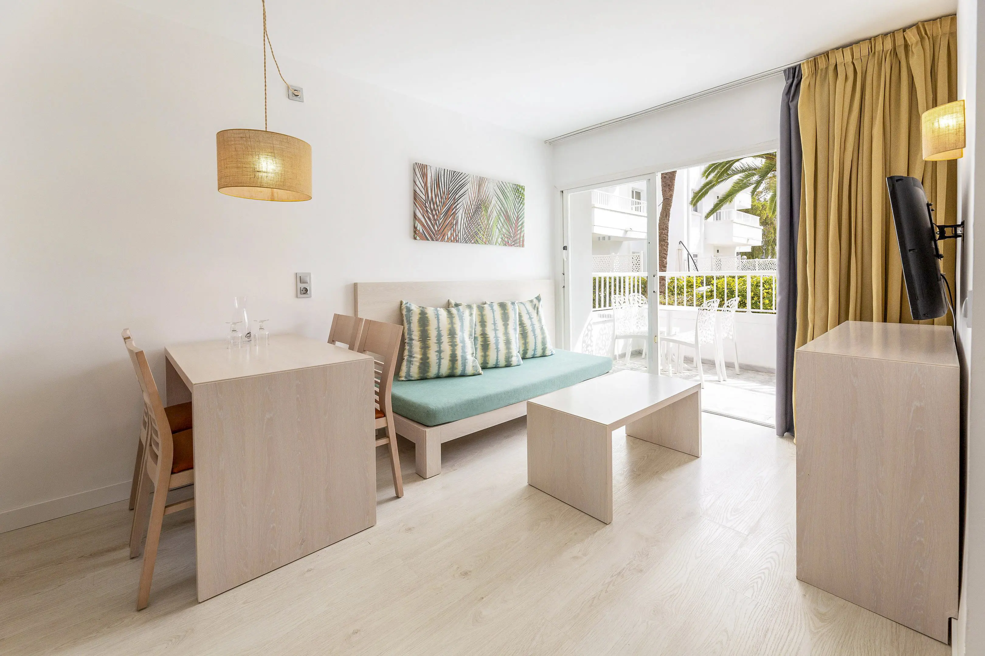 3-værelses lejlighed med balkon/terrasse