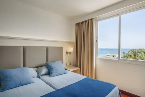 2 værelses lejlighed Plus med balkon, havudsigt