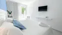 Dobbeltværelse med balkon og pooludsigt (Comfort)