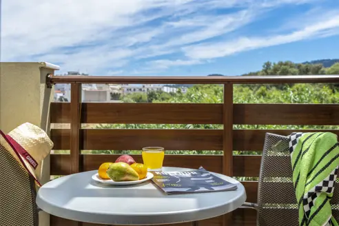 2-vær. lejlighed superior med balkon/terrasse og udsigt til have
