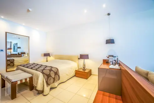 Grand Suite med balkon/terrasse og swim-up pool