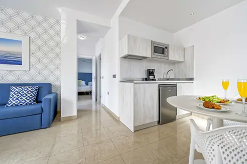 2-værelses lejlighed Deluxe med balkon/terrasse, øverste etager