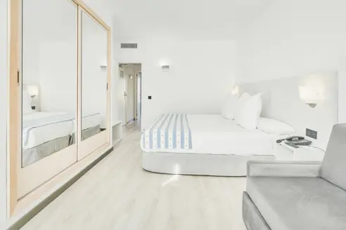 Suite med to værelser og balkon