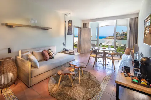 Suite med balkon/terrasse og skrå havudsigt