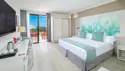 Dobbeltværelse deluxe med balkon/terrasse og pooludsigt