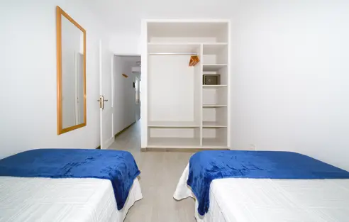 2-værelses lejlighed med balkon - Øverste etage