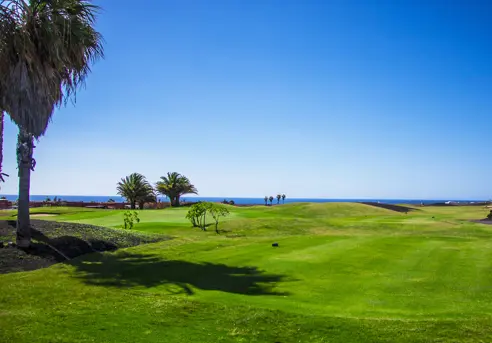 Golf Resort Salinas de Antigua