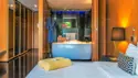 Deluxe Jet Tub